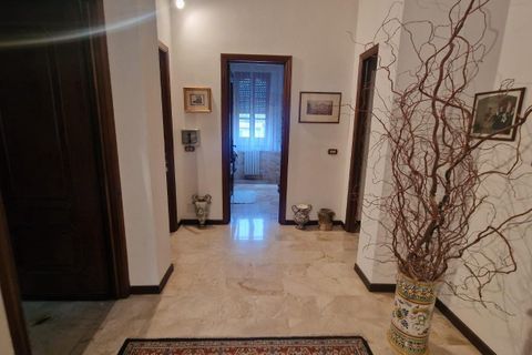 Byhus i Sarzana, La Spezia, Sarzana - € 350.000 | Ref: 107997 - foto 23