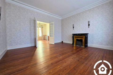 Villa i Cognac, Charente, Cognac - € 399.500 | Ref: getkey_u_535821722 - foto 4
