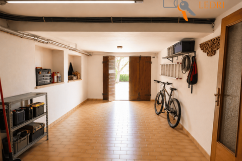 Villa i Bardolino, Verona, Bardolino - € 1.680.000 | Ref: LL246 - foto 30