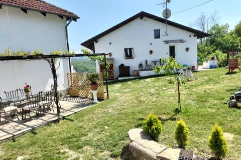 Villa a Visone, Alessandria, Visone - € 220.000 | Ref: VIS001 - foto 2