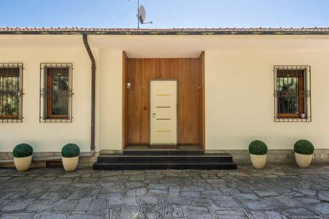 Villa i Lesa, Novara, Lesa - € 1.290.000 | Ref: W-0496BY-1371146 - foto 17