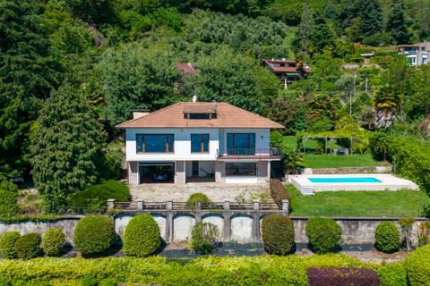 Villa i Lesa, Novara, Lesa - € 1.290.000 | Ref: W-0496BY-1371146 - foto 26