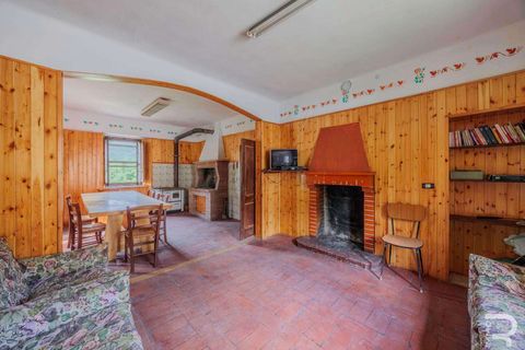 Masia a Badia Tedalda, Arezzo, Badia Tedalda - € 150.000 | Ref: R07231BARU-1371411 - foto 13