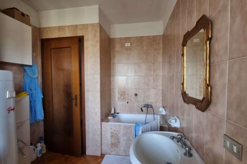 Farm hus i Belveglio, Asti, Belveglio - € 90.000 | Ref: RP-1372021-1372021 - foto 10