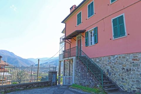 Villa i Bagnone, Massa and Carrara, Bagnone - € 120.000 | Ref: 381B-1372206 - foto 1