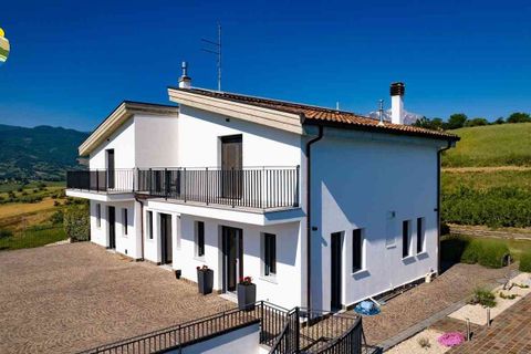 Villa i Penne, Pescara, Penne - € 540.000 | Ref: EL1167-1372626 - foto 7