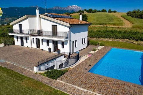 Villa i Penne, Pescara, Penne - € 540.000 | Ref: EL1167-1372626 - foto 14