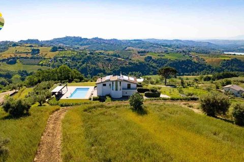 Villa i Penne, Pescara, Penne - € 540.000 | Ref: EL1167-1372626 - foto 20