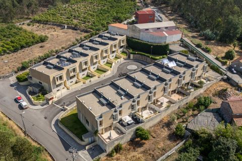 Reihenhaus in Valongo, Porto, Valongo - € 440.000 | Ref: 1133301 - Foto 48