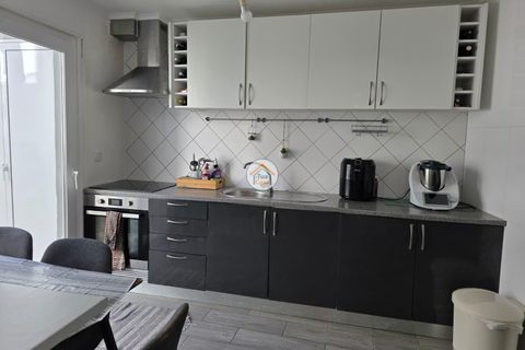 Rækkehus i Ponta Delgada, Sao Miguel, Ponta Delgada - € 235.000 | Ref: 1TC4190 - foto 11