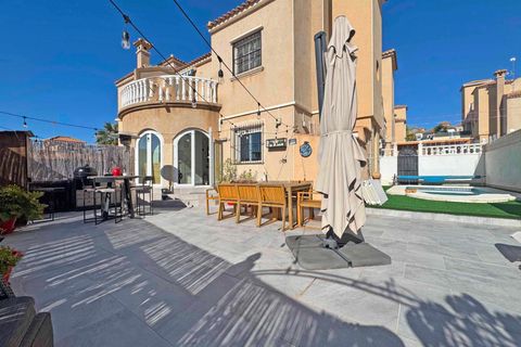 Town house in Orihuela Costa, Alicante - photo 1