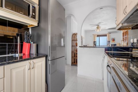 Lejlighed i Torrevieja, Alicante, Torrevieja - € 165.000 | Ref: CM469 - foto 13