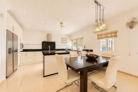 Villa i Manilva, Malaga, Manilva - € 1.100.000 | Ref: R5395921 - foto 8