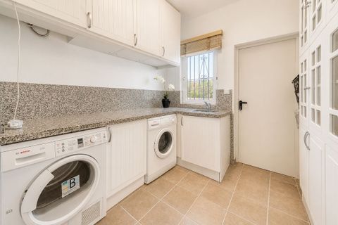 Villa i Manilva, Malaga, Manilva - € 1.100.000 | Ref: R5395921 - foto 30