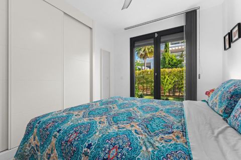 Lejlighed i Estepona, Malaga, Estepona - € 495.000 | Ref: PD311196 - foto 27