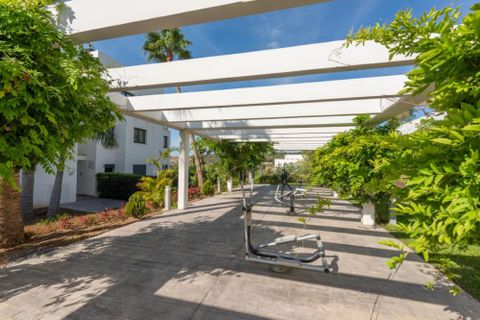 Lejlighed i Estepona, Malaga, Estepona - € 495.000 | Ref: PD311196 - foto 34