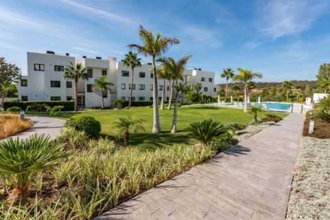 Lejlighed i Estepona, Malaga, Estepona - € 495.000 | Ref: PD311196 - foto 37