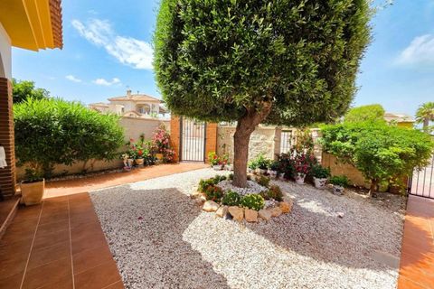 Villa i Rojales, Alicante, Rojales - € 319.950 | Ref: RM-57861 - foto 7