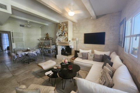 Villa i Uzes, Gard, Uzes - € 1.260.000 | Ref: HH-16213404 - foto 28