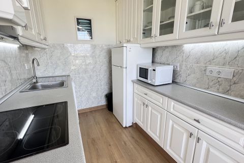 Apartament a Marbella, Malaga, Marbella - € 1.600/mes | Ref: R5422528 - foto 9