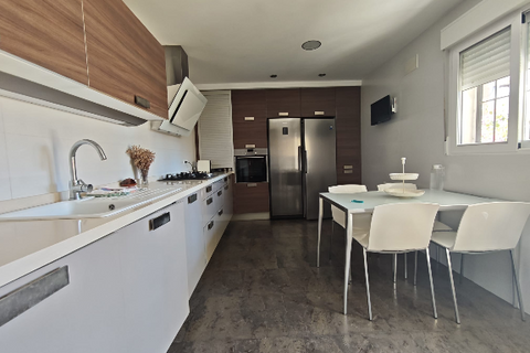 Villa i Benidorm, Alicante, Benidorm - € 830.000 | Ref: CHA0066 - foto 7