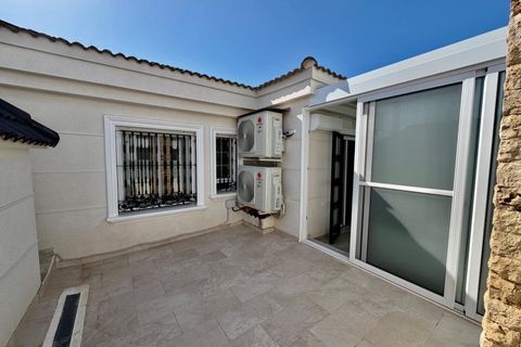 Villa i La Zenia, Alicante, La Zenia - € 430.000 | Ref: 27-53-502-11-1043/78128 - foto 35