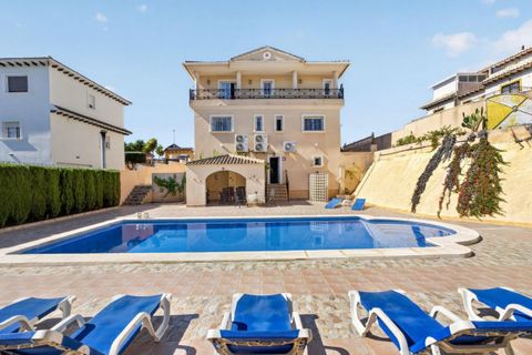 Villa i La Zenia, Alicante, La Zenia - € 839.000 | Ref: 200-4859 - foto 1
