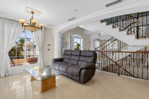 Villa i La Zenia, Alicante, La Zenia - € 839.000 | Ref: 200-4859 - foto 8