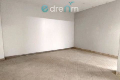 Erhvervsejendom i Setubal, Setubal, Setubal - € 89.000 | Ref: Espaço Armazem_Liceu - foto 22