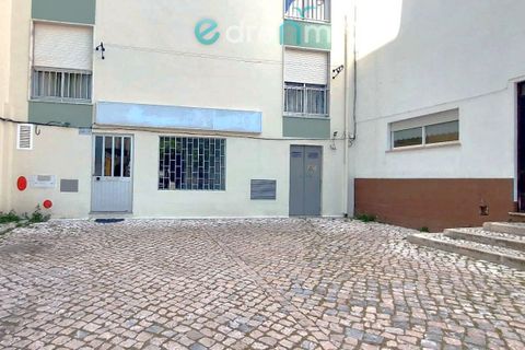 Erhvervsejendom i Setubal, Setubal, Setubal - € 89.000 | Ref: Espaço Armazem_Liceu - foto 28