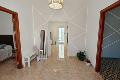 Landsbyhus i Triana, Malaga, Triana - € 186.550 | Ref: AX1451 - foto 5