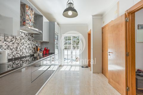 Villa i Sintra, Lisbon, Sintra - € 990.000 | Ref: CC-010260260 - foto 9