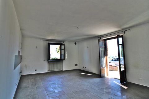 Lejlighed i Cisterna d'Asti, Asti, Cisterna d'Asti - € 160.000 | Ref: 87106666 - foto 2