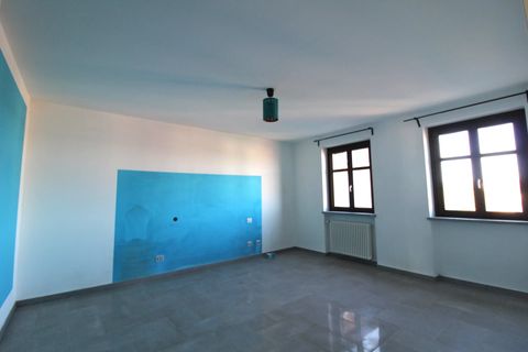 Lejlighed i Cisterna d'Asti, Asti, Cisterna d'Asti - € 160.000 | Ref: 87106666 - foto 16