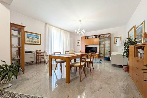 Villa i Controguerra, Teramo, Controguerra - € 490.000 | Ref: 028 - foto 2