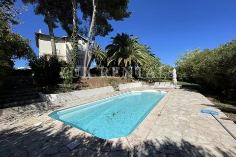 Villa i Antibes, Alpes-Maritimes, Antibes - € 2.499.000 | Ref: 7282556 - foto 5