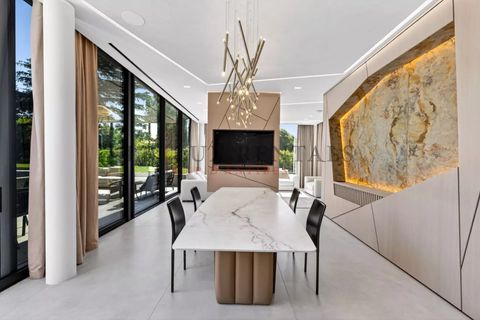 Villa i Antibes, Alpes-Maritimes, Antibes - € 9.500.000 | Ref: 87110487 - foto 11