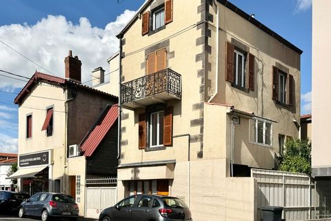 Villa i Clermont-Ferrand, Puy-de-Dome, Clermont-Ferrand - € 299.999 | Ref: 340935777702 - foto 2