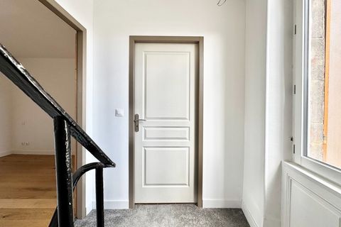 Villa i Clermont-Ferrand, Puy-de-Dome, Clermont-Ferrand - € 299.999 | Ref: 340935777702 - foto 9