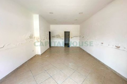 Erhvervsejendom i Capua, Caserta, Capua - € 30.000 | Ref: 30LOC - foto 1