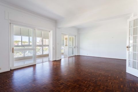 Apartament a Alges, Lisbon, Alges - € 1.850/mes | Ref: swan720lx - foto 5