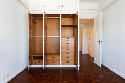 Apartament a Alges, Lisbon, Alges - € 1.850/mes | Ref: swan720lx - foto 29