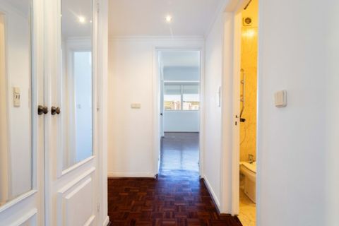 Apartament a Alges, Lisbon, Alges - € 1.850/mes | Ref: swan720lx - foto 37