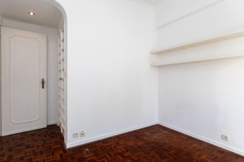 Apartament a Alges, Lisbon, Alges - € 1.850/mes | Ref: swan720lx - foto 40