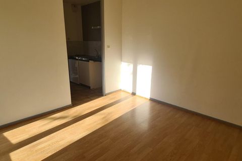 Apartament a Dijon, Cote-d'Or, Dijon - € 370/mes | Ref: 0241 - foto 2