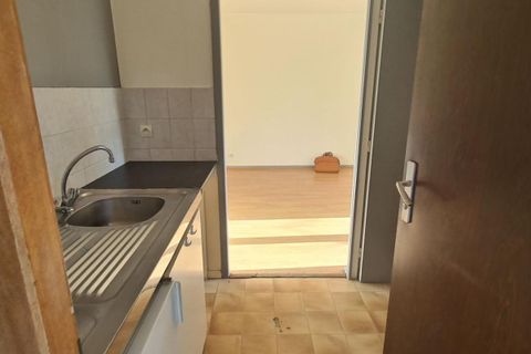 Apartament a Dijon, Cote-d'Or, Dijon - € 370/mes | Ref: 0241 - foto 4