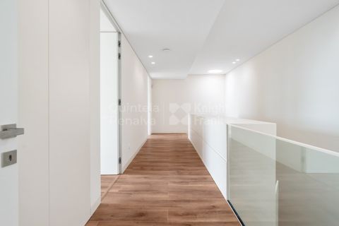 Villa i Almocageme, Lisbon, Almocageme - € 2.900.000 | Ref: PROP-33066 - foto 21