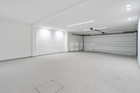 Villa i Almocageme, Lisbon, Almocageme - € 2.900.000 | Ref: PROP-33066 - foto 41