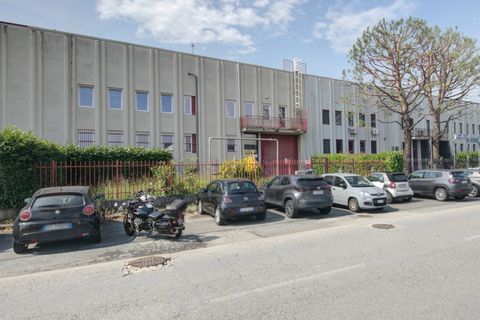 Erhvervsejendom i Trofarello, Turin, Trofarello - € 1.040.000 | Ref: 115942 - foto 2
