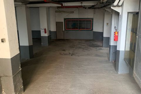 Parkeringsplads i Torino, Turin, Torino - € 350.000 | Ref: 115953 - foto 4